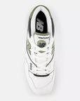 White avec dark olivine et black 550