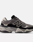 Black Castlerock 9060