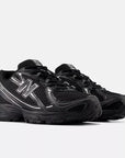 Black 740