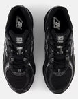 Black 740