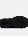 Black 740