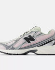 Pink granite 740