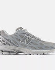 Silver metallic 1906W