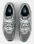 Silver metallic 740