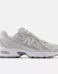 Grey 740