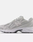 Grey 740